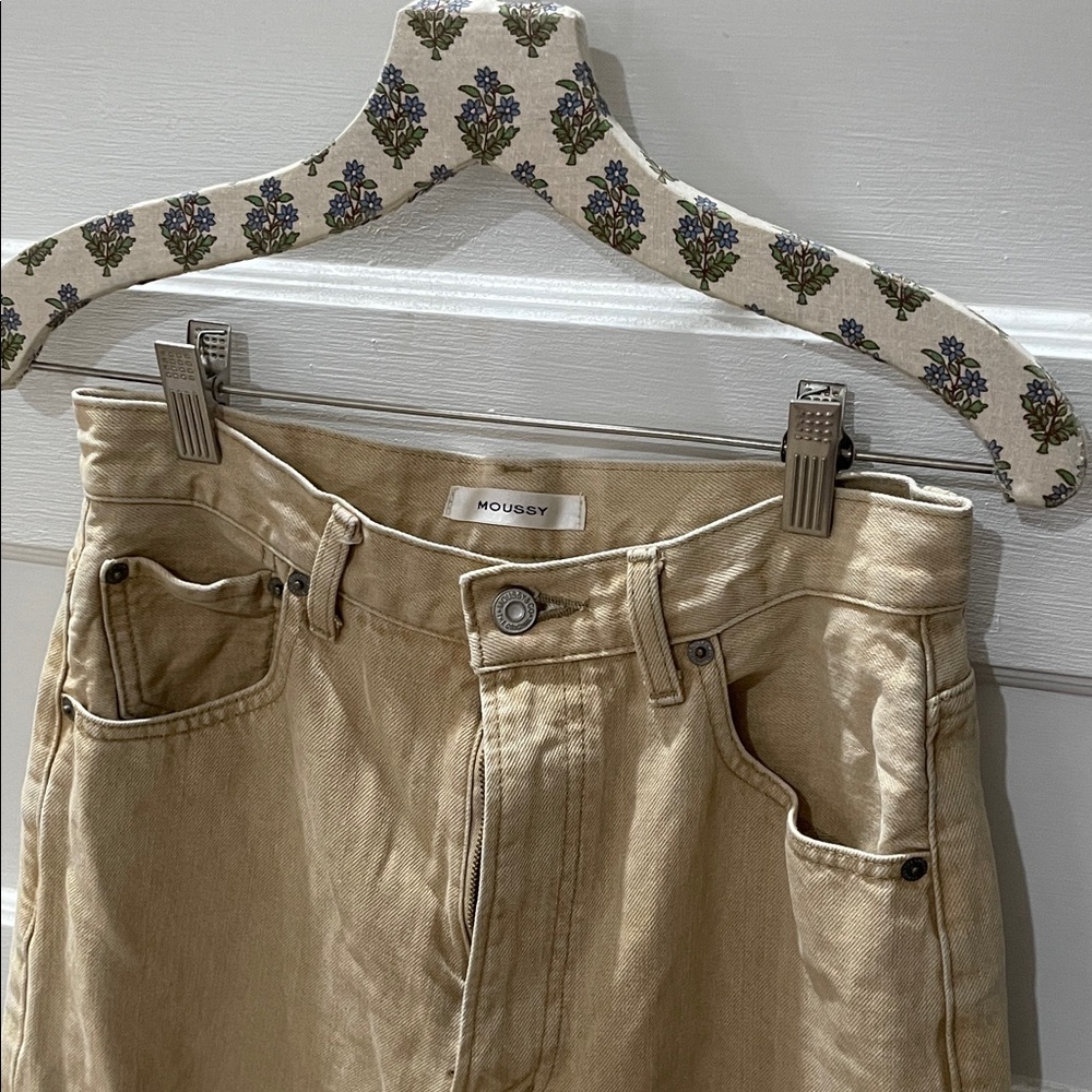 Moussy Light Tan Denim Jeans